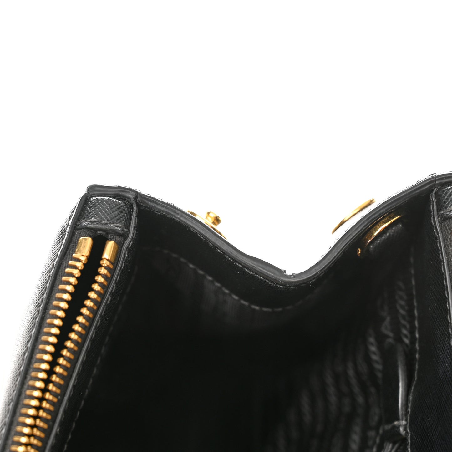 Saffiano Medium Galleria Double Zip Tote Black