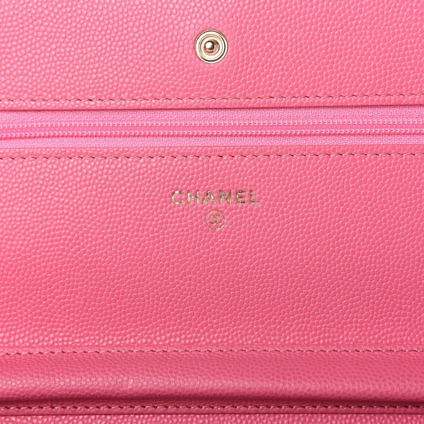 Caviar Quilted Wallet on Chain WOC Pink