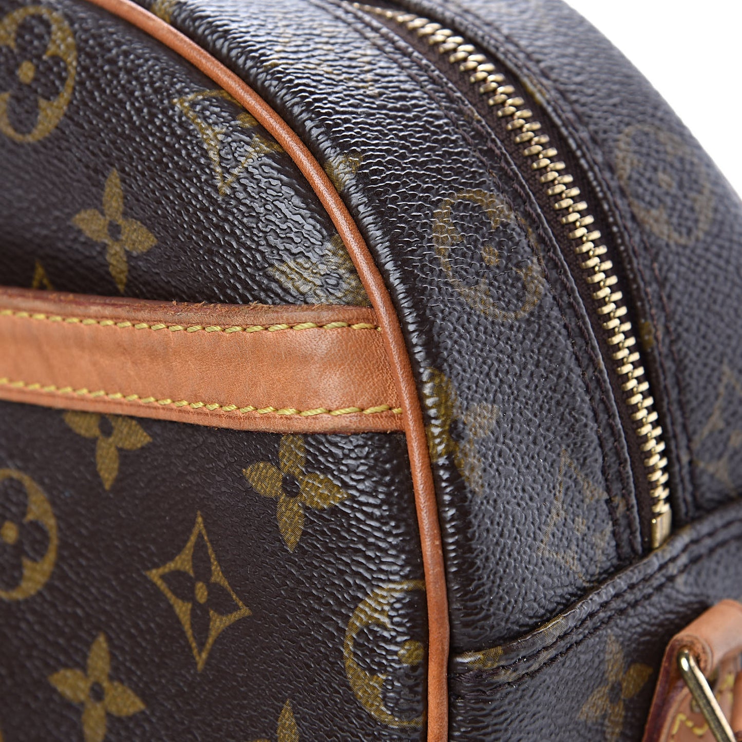 Monogram Blois