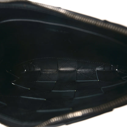 Bottega Veneta Metallic Crushed Calfskin Maxi Intrecciato Borsa Pouch Chlorophyll 5 of 8