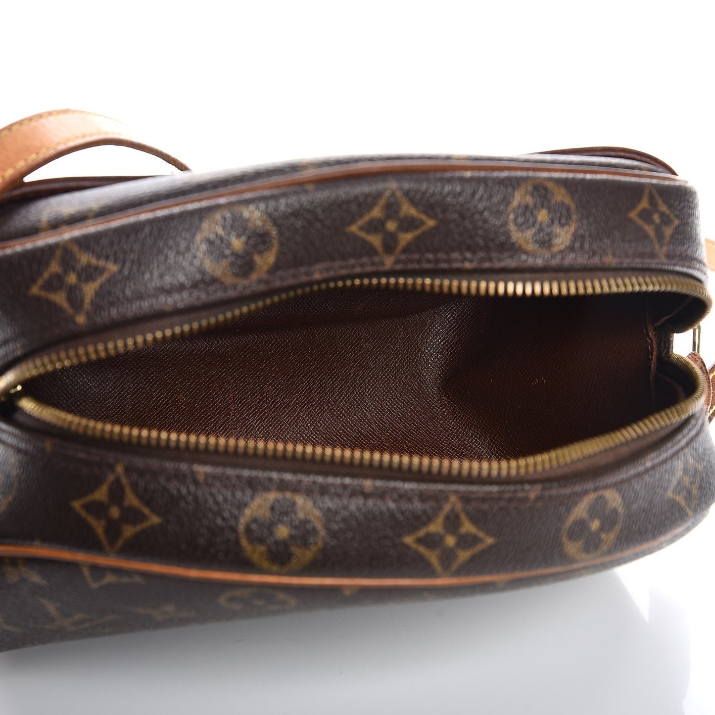 Monogram Blois