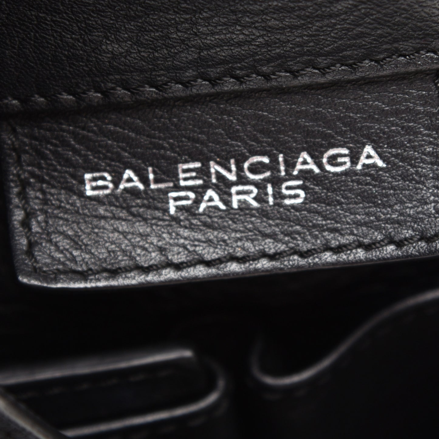 Supple Calfskin Papier A4 Tote Black