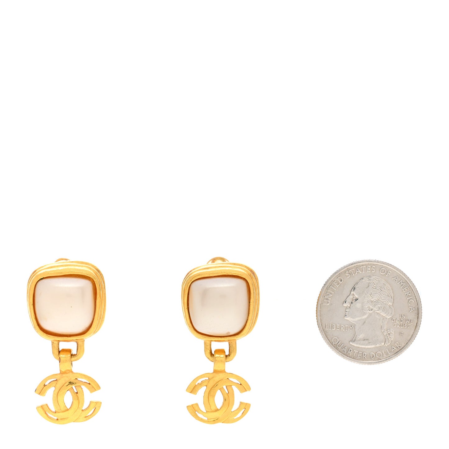 Pearl CC Dangle Clip On Earrings Gold