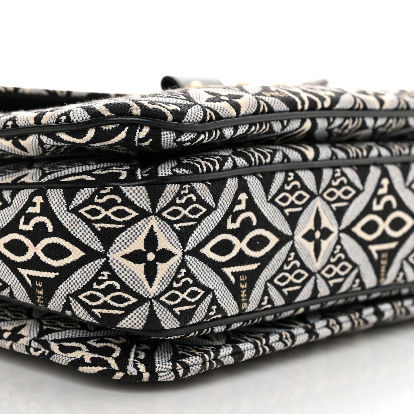 Jacquard Since 1854 Pochette Metis Grey
