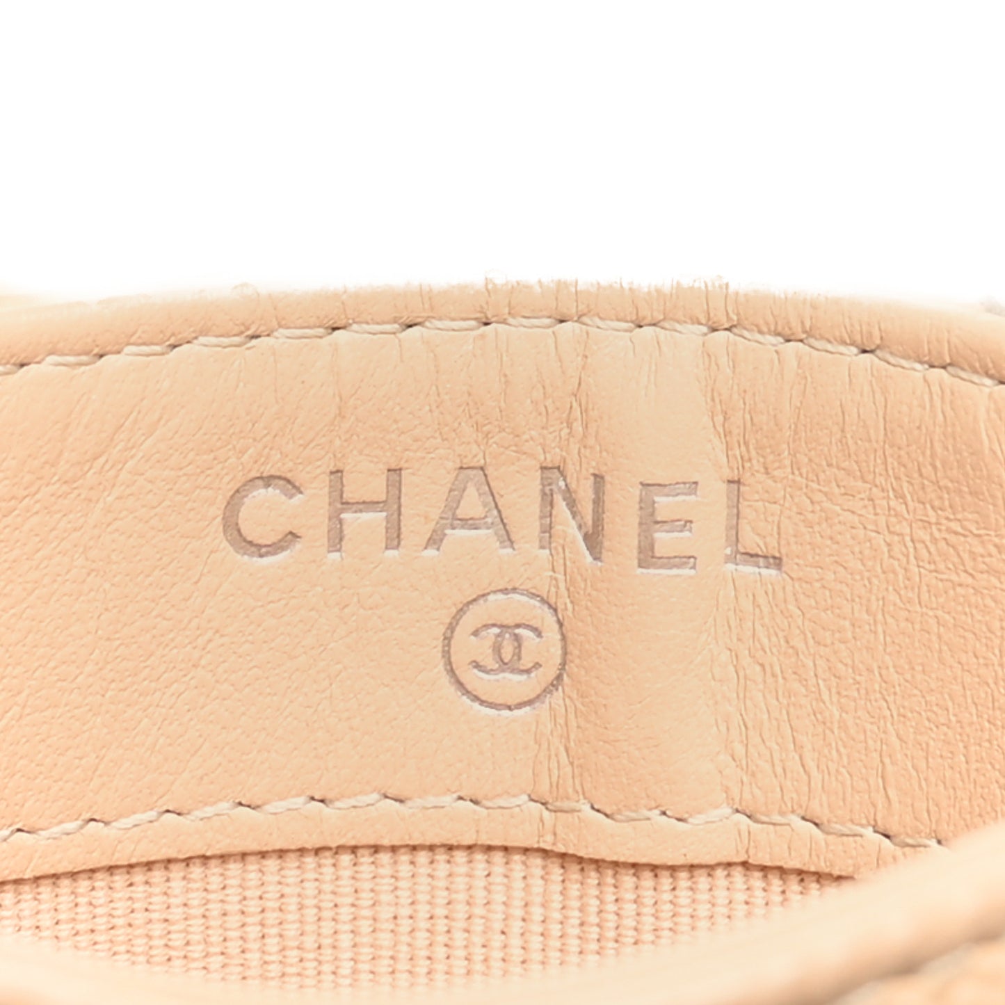 Caviar Quilted Card Holder Beige