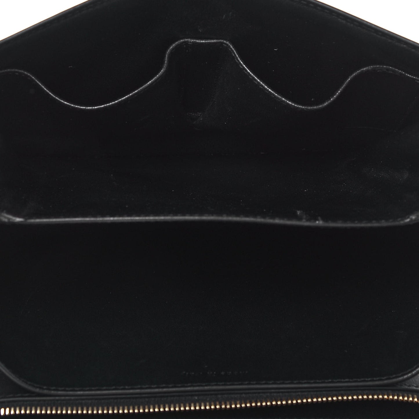 Box Calfskin Medium Classic Box Flap Bag Black