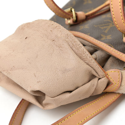 Louis Vuitton Monogram Petit Bucket 23 10 of 18