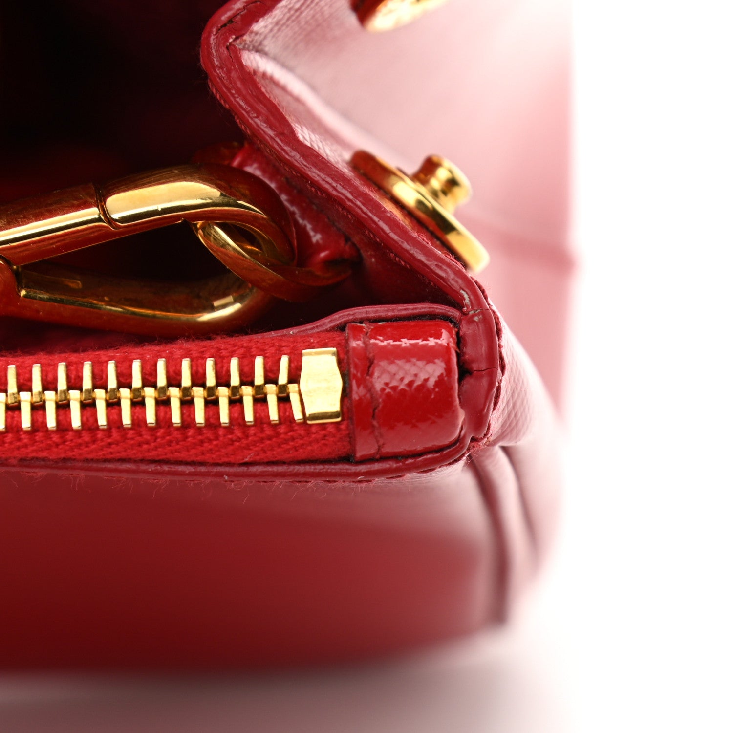 Prada Saffiano Vernice Small Galleria Double Zip Rosso 15 of 15