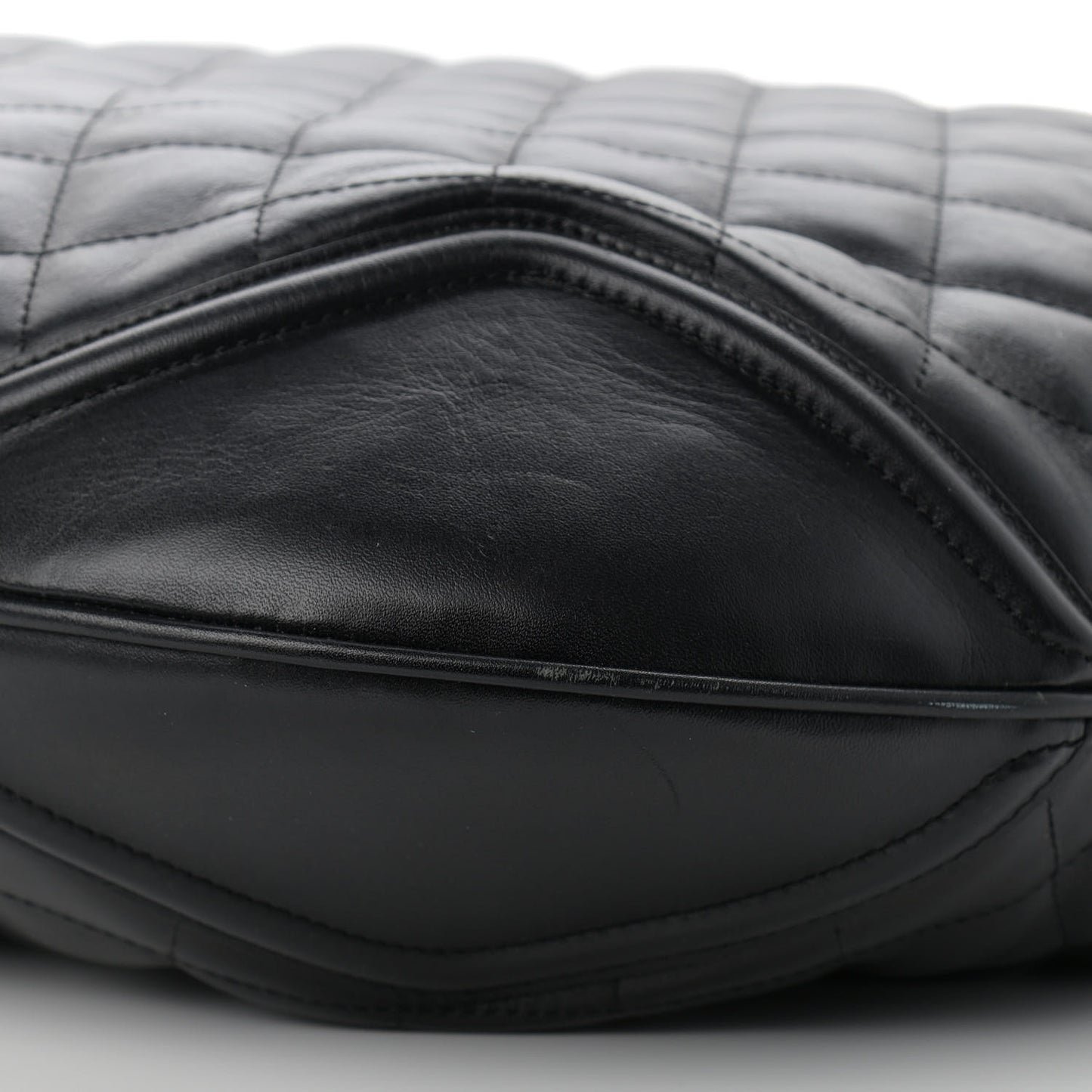 Calfskin Quilted Hoxton Hobo Black