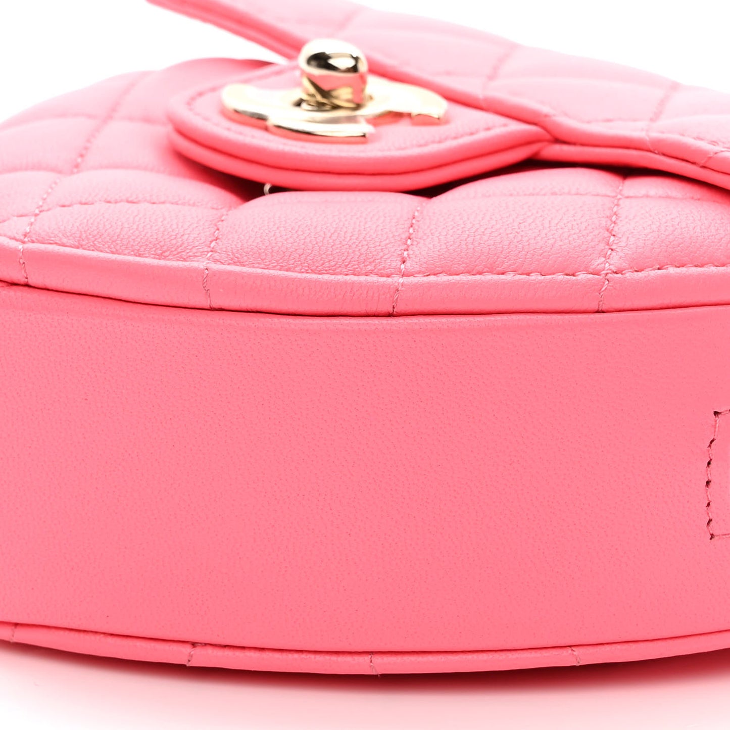 Lambskin Quilted CC In Love Heart Clutch With Chain Pink