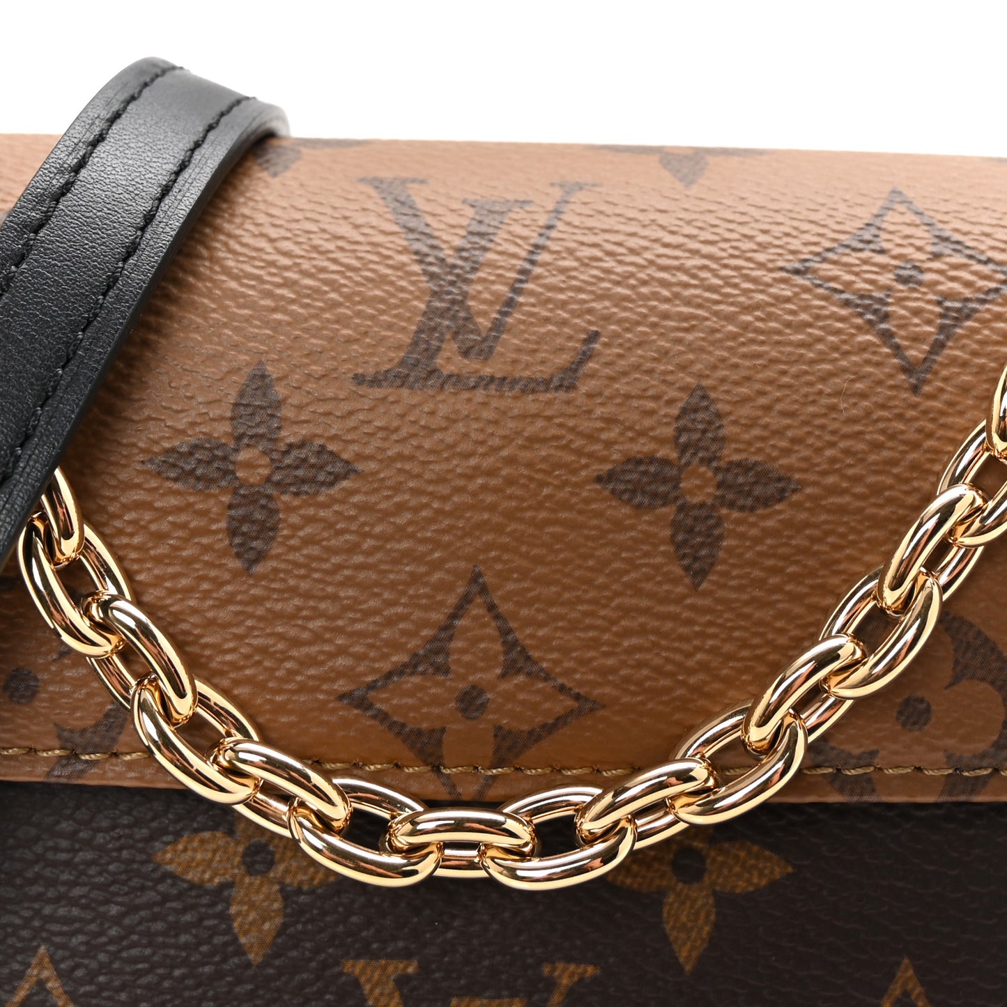 Reverse Monogram Ivy Wallet On Chain
