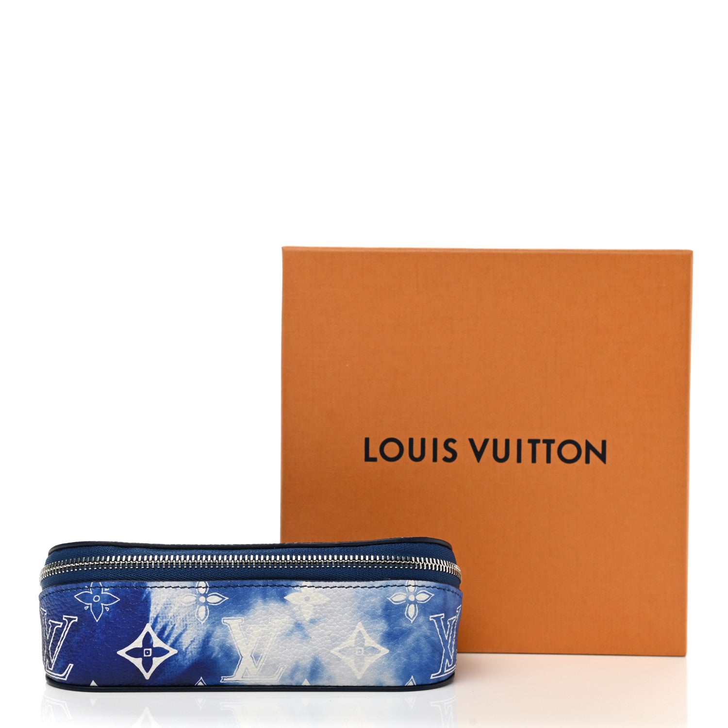 Louis Vuitton Cowhide Monogram Bandana Sunglasses Case GM Blue White 7 of 7