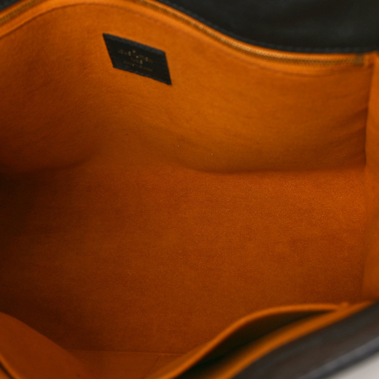 Louis Vuitton Calfskin Monogram Tufting On My Side Black 5 of 8