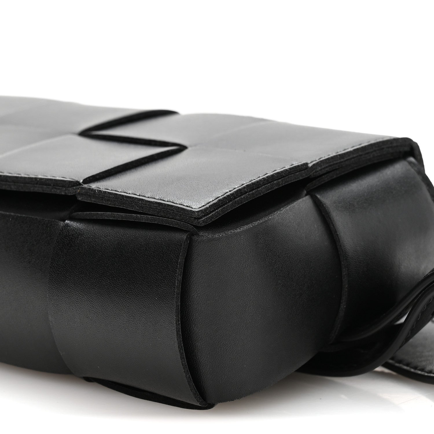 Bottega Veneta Nappa Maxi Intreccio The Belt Cassette Bag Black 9 of 9