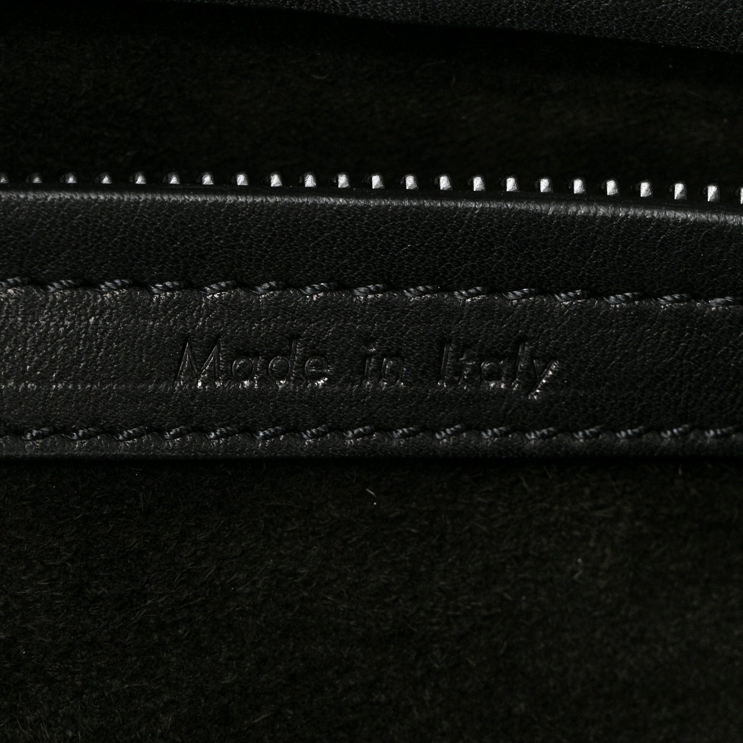 Supple Calfskin Large Phantom Luggage Black