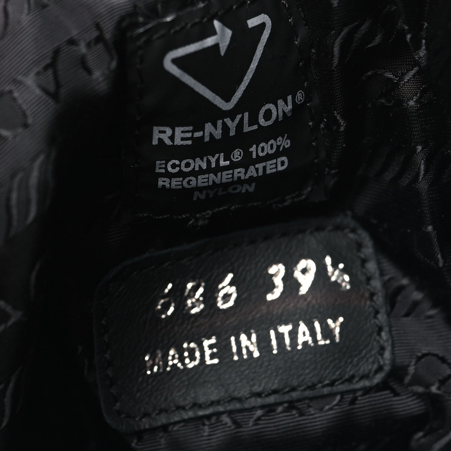 Prada Re-Nylon Piuma Triangle Logo Padded Drawcord 20mm Snow Boots 39.5 Black 6 of 8