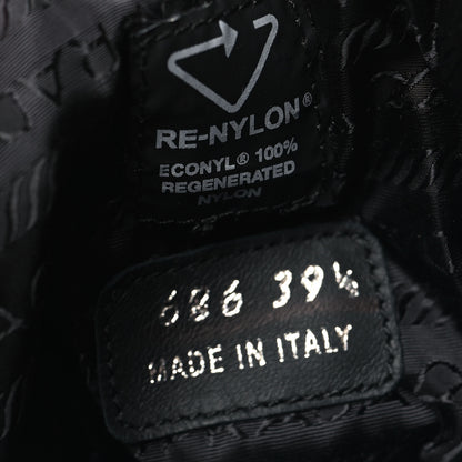 Prada Re-Nylon Piuma Triangle Logo Padded Drawcord 20mm Snow Boots 39.5 Black 6 of 8