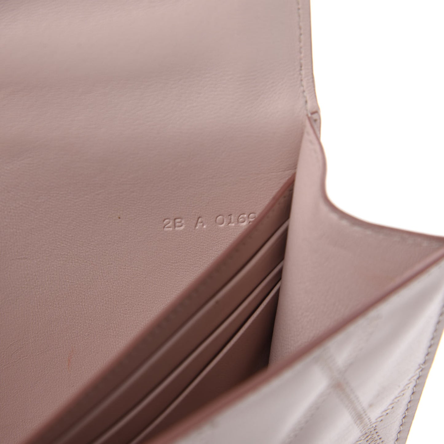 Goatskin Quilted GV3 Strap Wallet Pale Pink