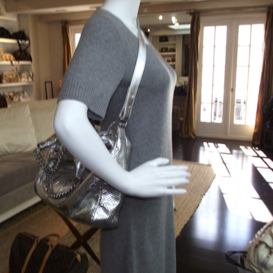 Metallic Glazed Calfskin Perforated Medium Rodeo Drive Tote Silver