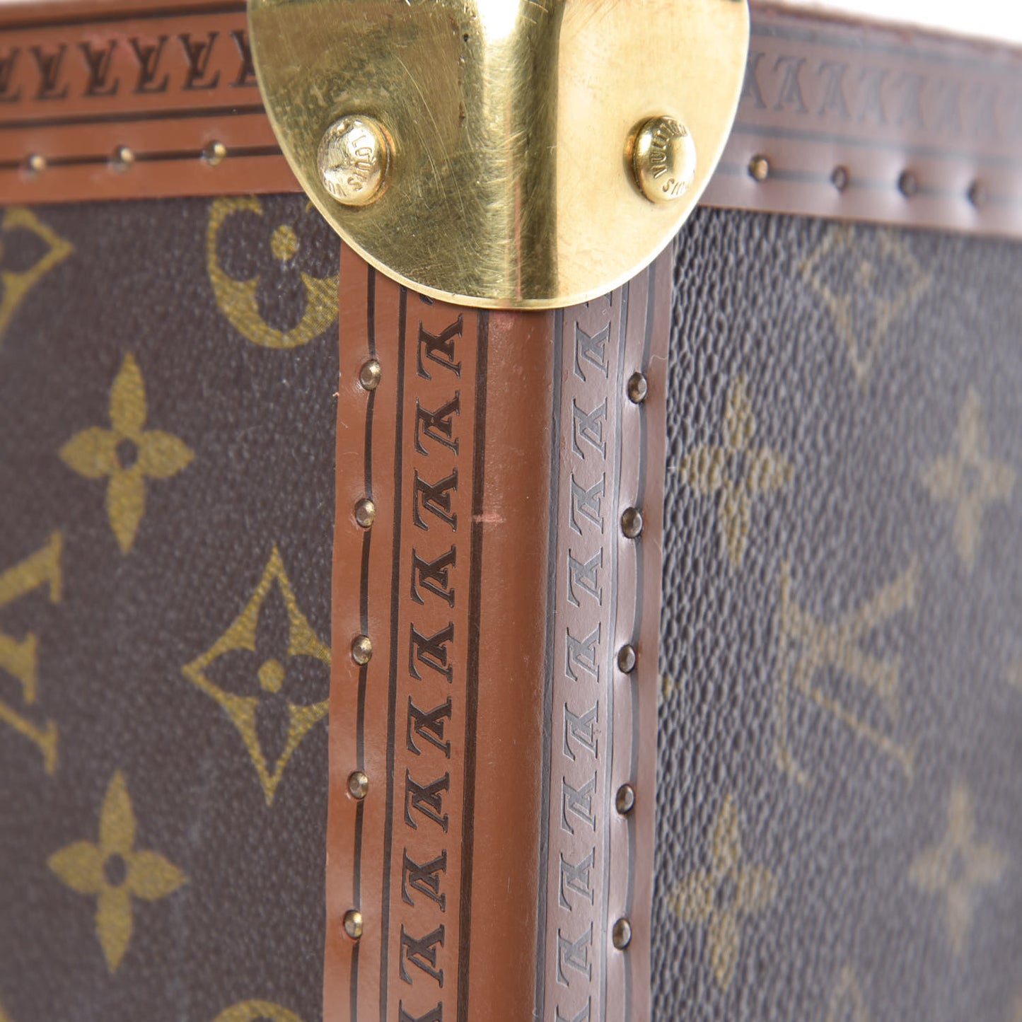Monogram Boite Flacons Beauty Train Trunk Case
