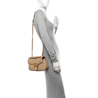 Gucci Raffia Elaphe Matelasse Small GG Marmont Shoulder Bag Natural Cream Brown 3 of 10