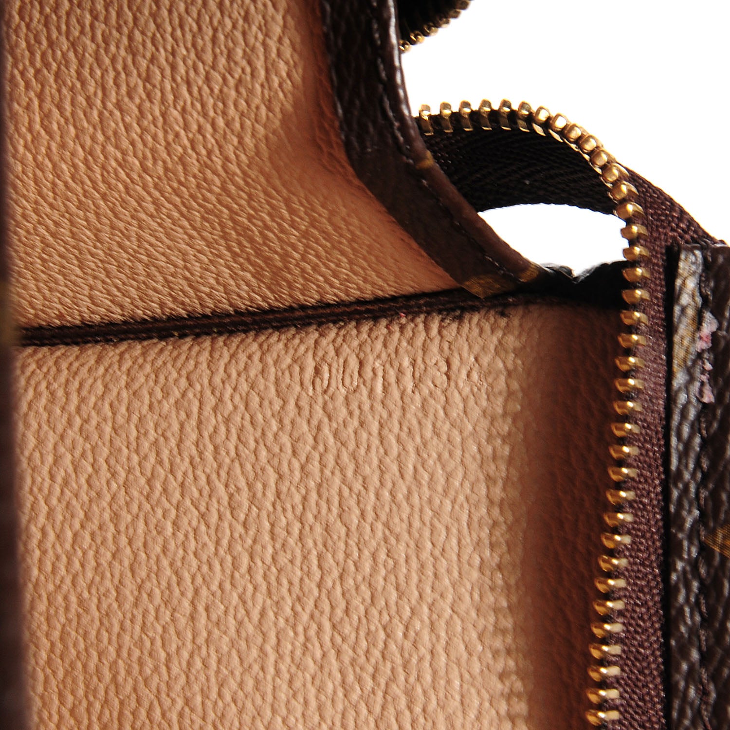 Louis Vuitton Monogram Toiletry Pouch 26 6 of 7