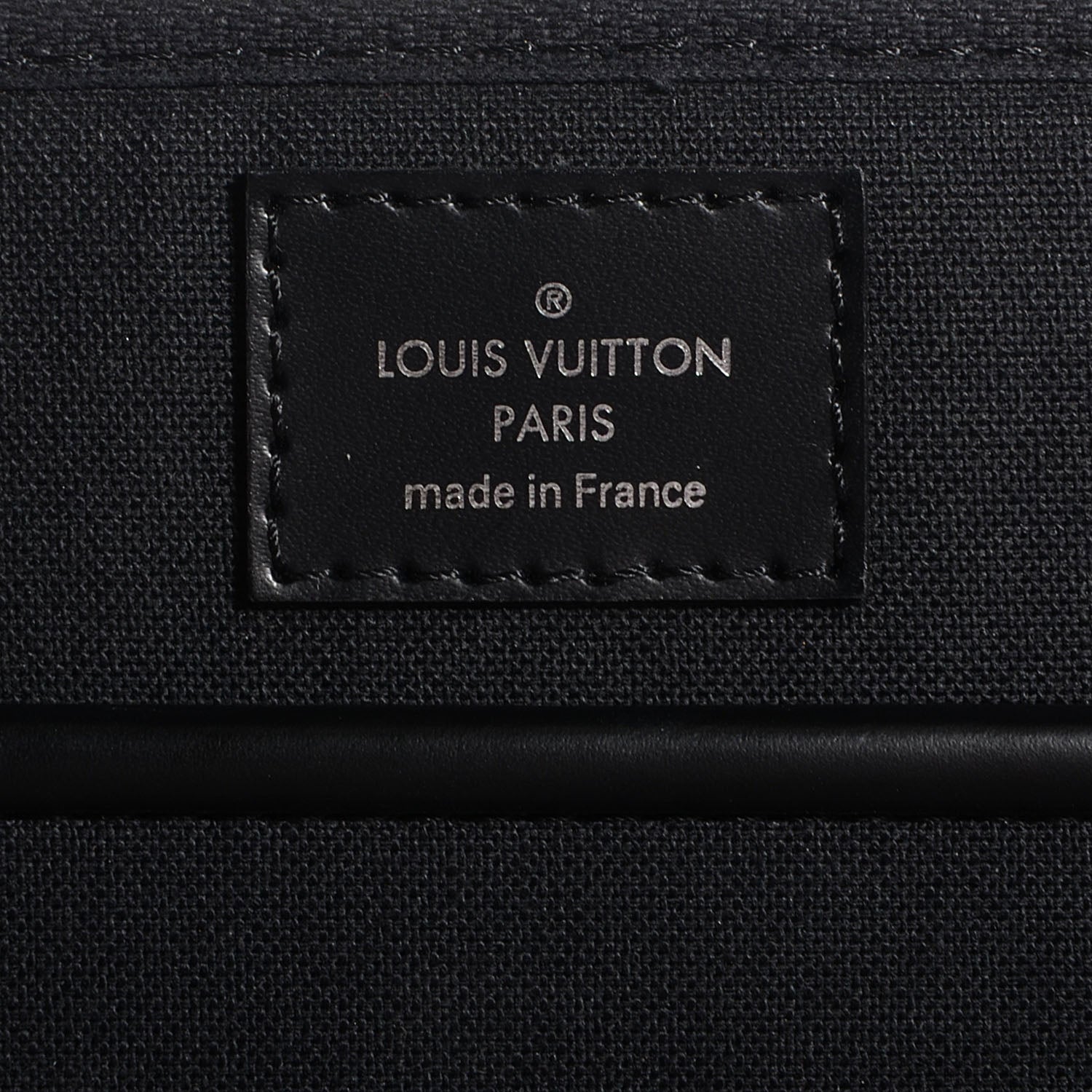 Louis Vuitton Damier Graphite Steeve 6 of 7
