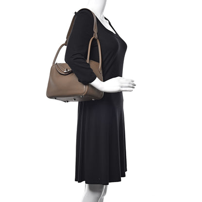 Hermes Taurillon Clemence Lindy 26 Etoupe 2 of 8