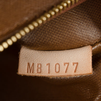 Louis Vuitton Monogram Toiletry 25 7 of 7