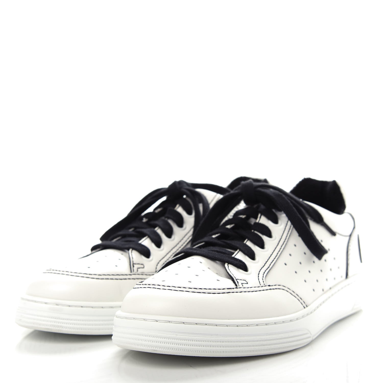 Chanel Calfskin Womens Logo Sneakers 41 Black White 3 of 11