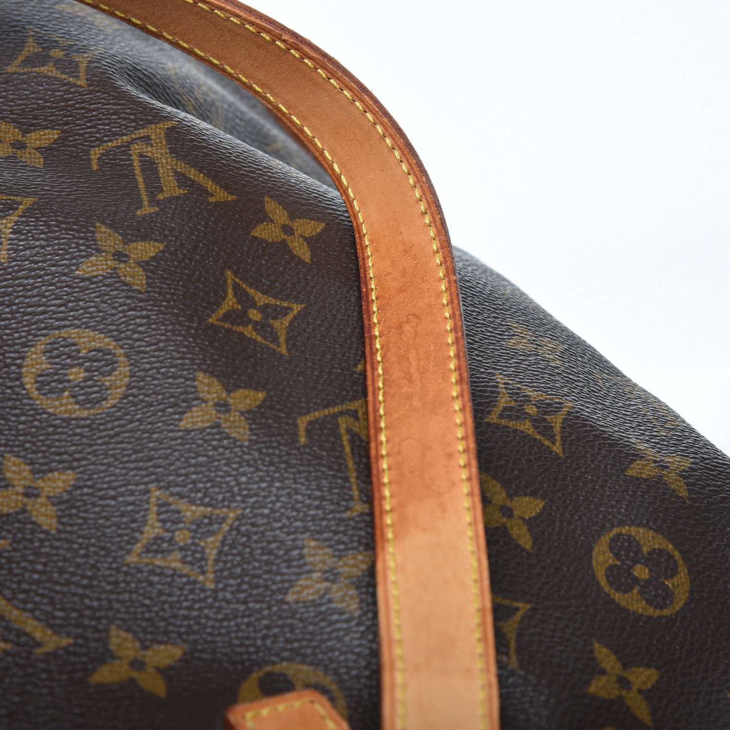 Louis Vuitton Monogram Cabas Mezzo 10 of 18