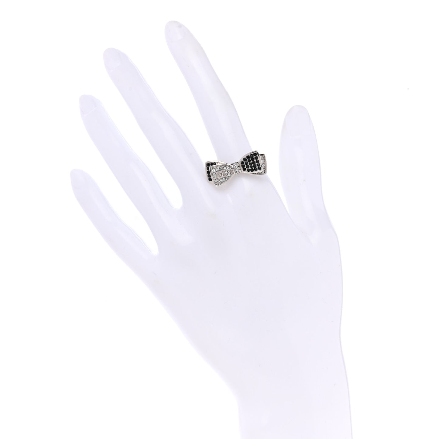Crystal CC Bow Ring 7 Black Silver
