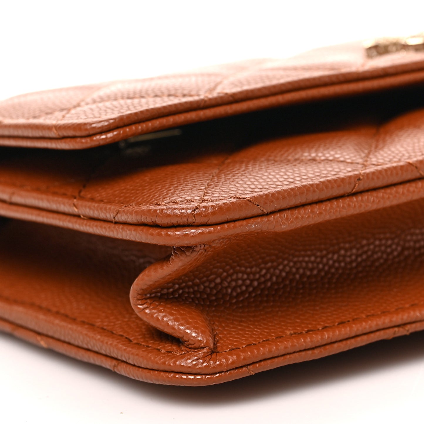 Shiny Caviar Quilted Strass Wallet On Chain WOC Light Brown