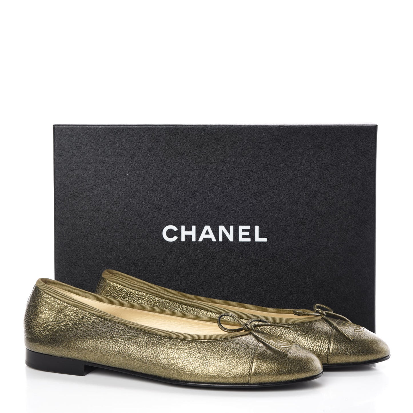 Metallic Calfskin Cap Toe CC Ballerina Flats 41 Gold