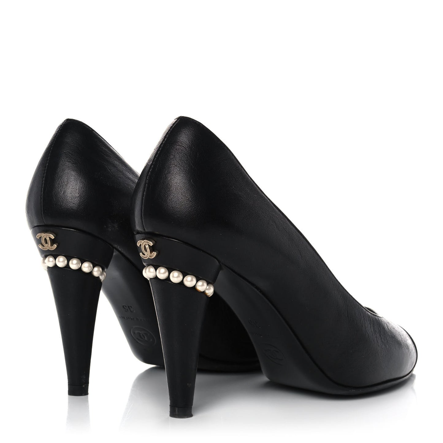 Lambskin Cap Toe Pearl Pumps 35 Black