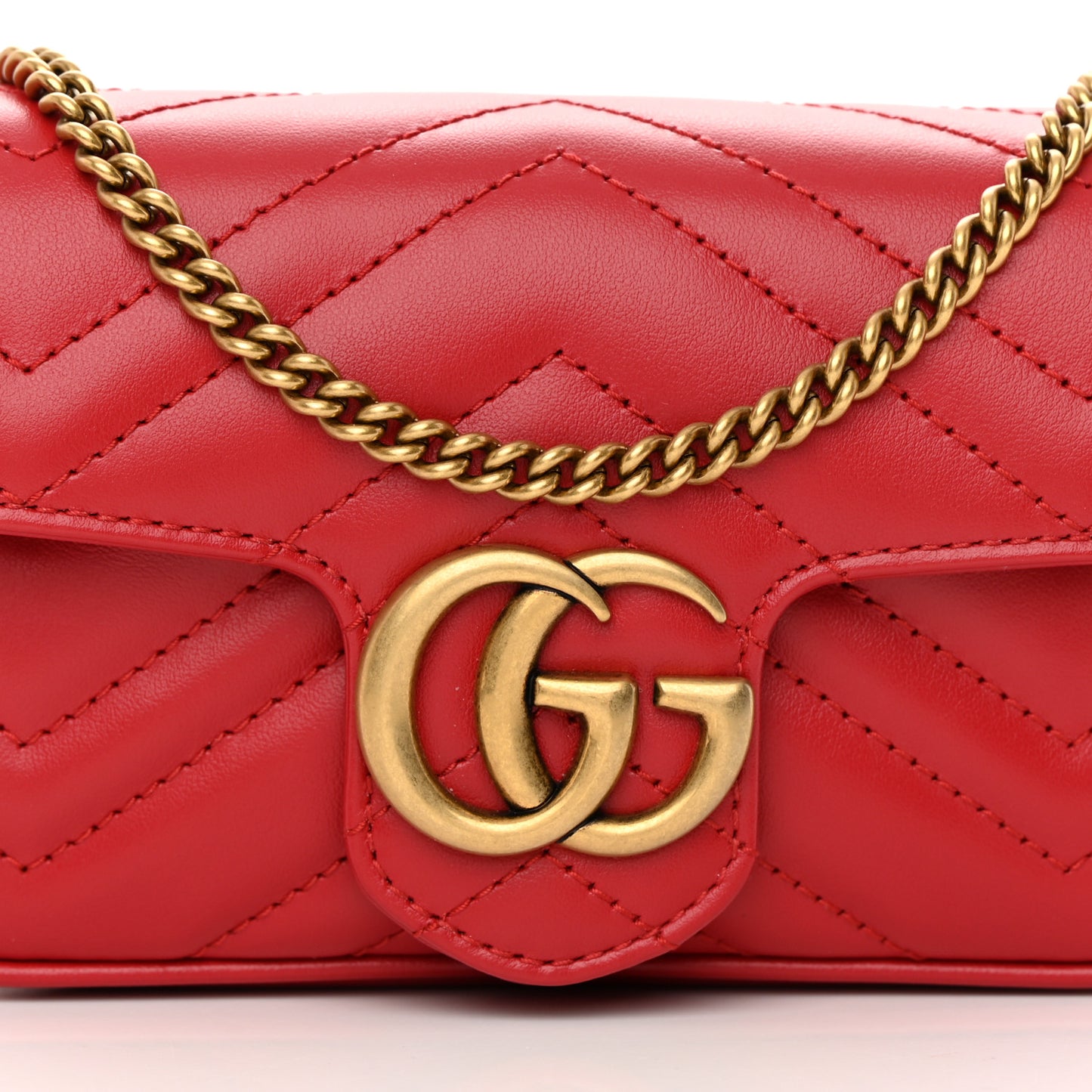 Calfskin Matelasse Super Mini GG Marmont Shoulder Bag Hibiscus Red