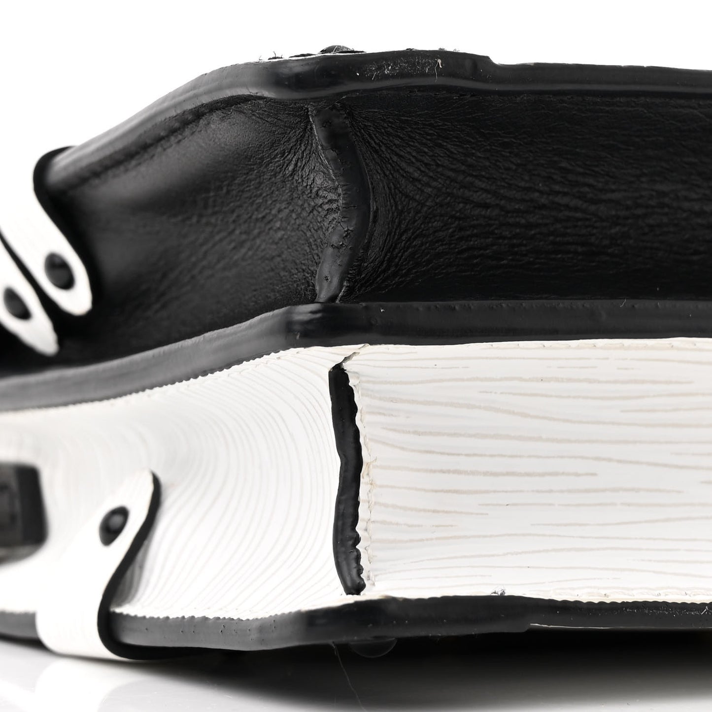 Epi Trunk Clutch White