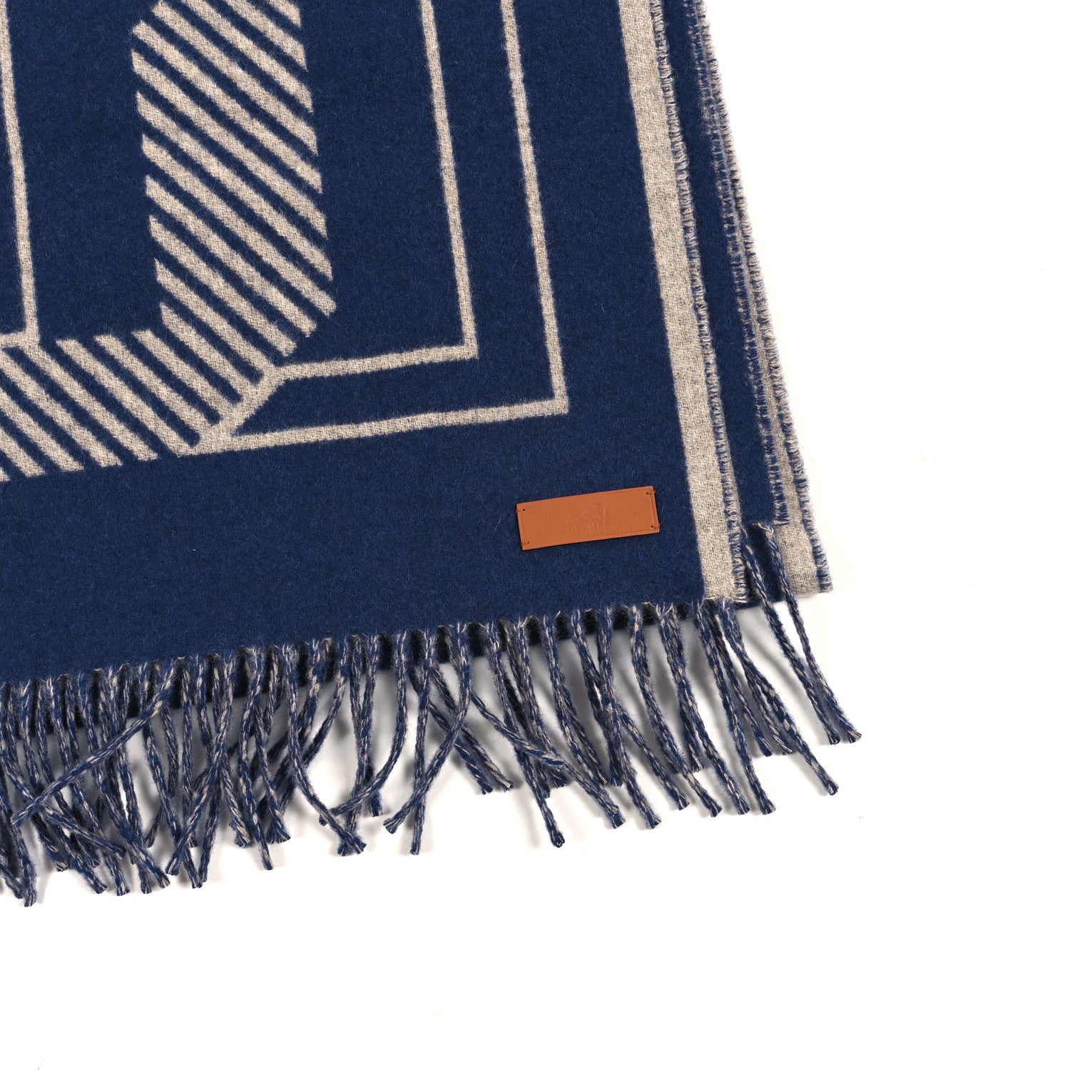 Hermes Cashmere Casaque Lettres Au Carre Scarf Encre Beige Chine 4 of 4