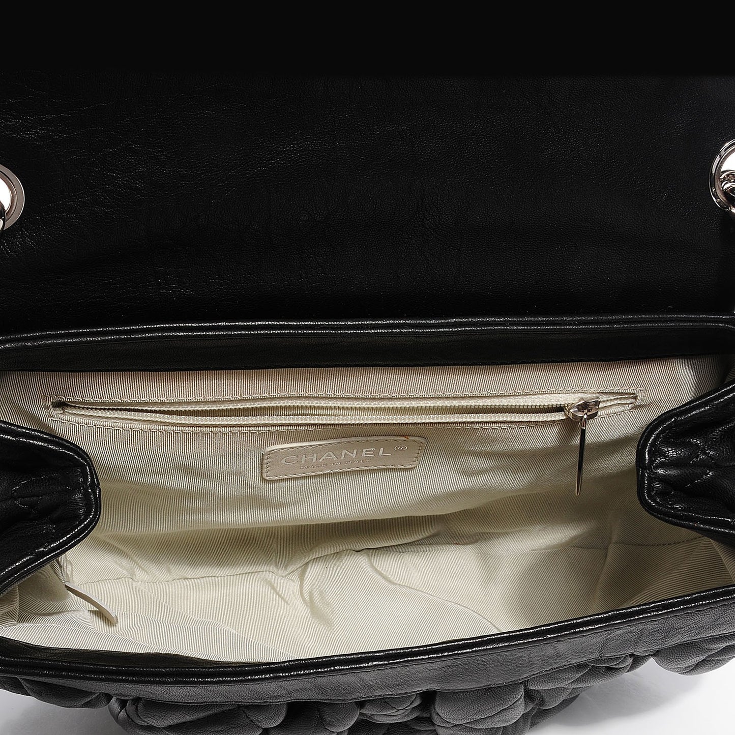Crumpled Lambskin Chain Around Medium Messenger Black