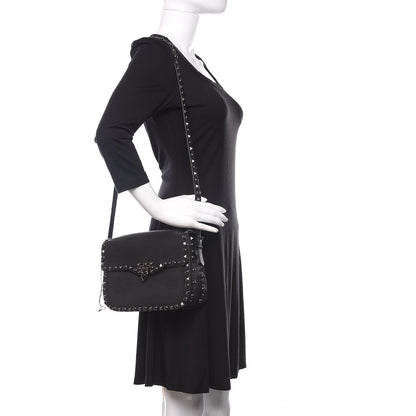 Valentino Garavani Pebbled Calfskin Onyx Medium Rockstud Rolling Flap Saddle Bag Black 2 of 9