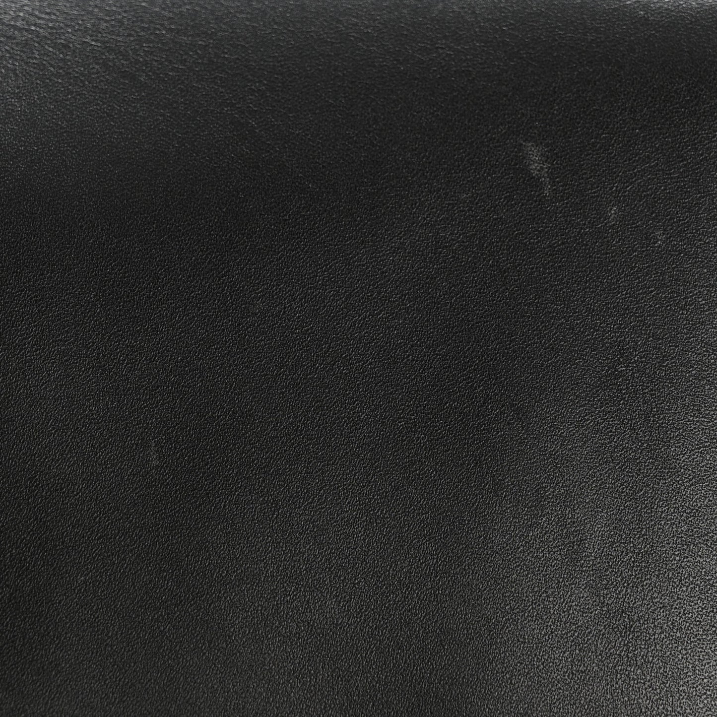 Soft Calf Bi-Fold Wallet Black