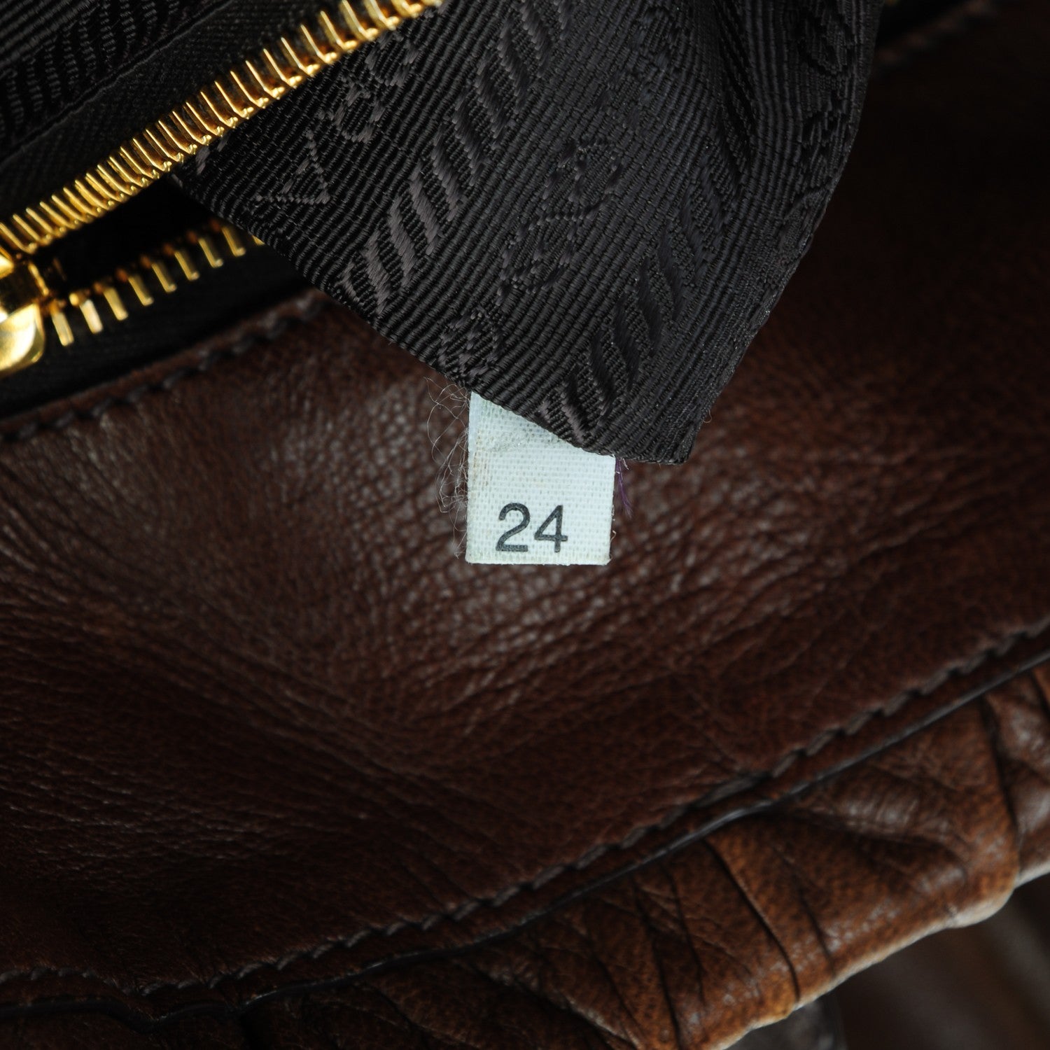 Prada Nappa Gaufre Antik Tote Noce 7 of 7