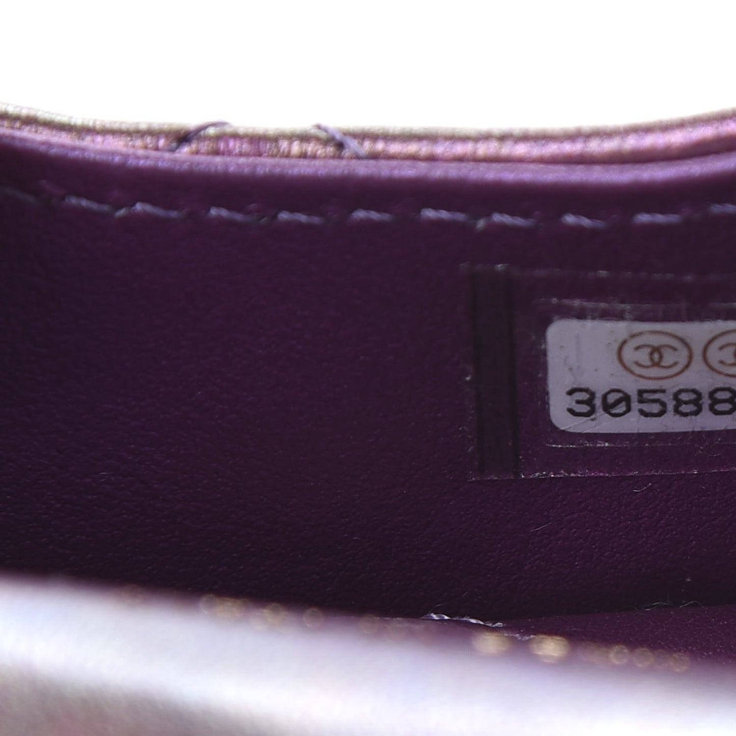 Iridescent Lambskin Quilted Airpods Pro Case Purple