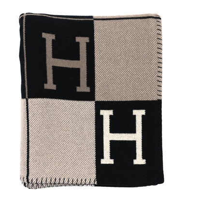 Hermes Wool Cashmere Avalon III Blanket Ecru Black 1 of 3