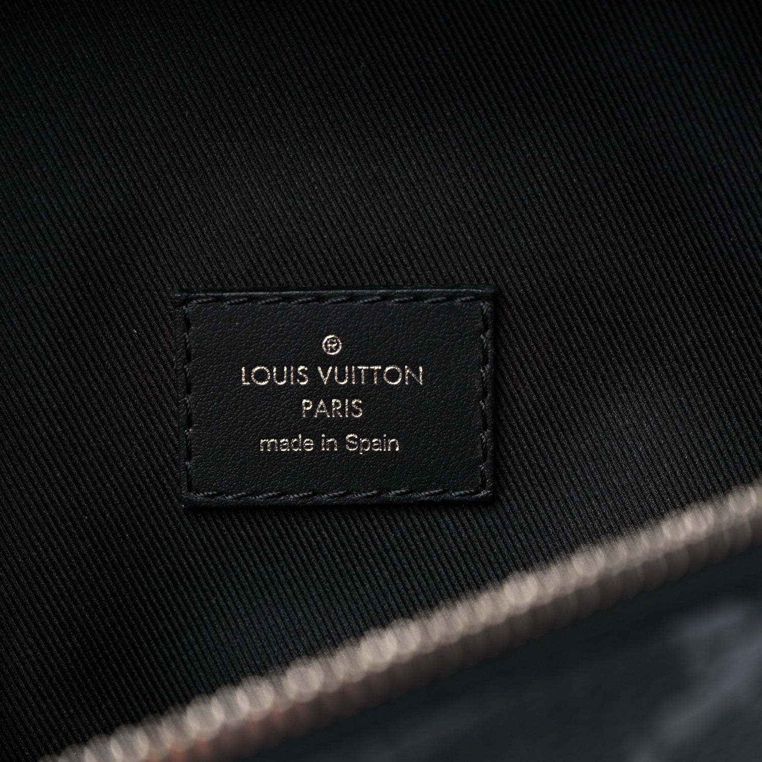 Louis Vuitton Monogram Pastel Discovery Bumbag Black 6 of 9