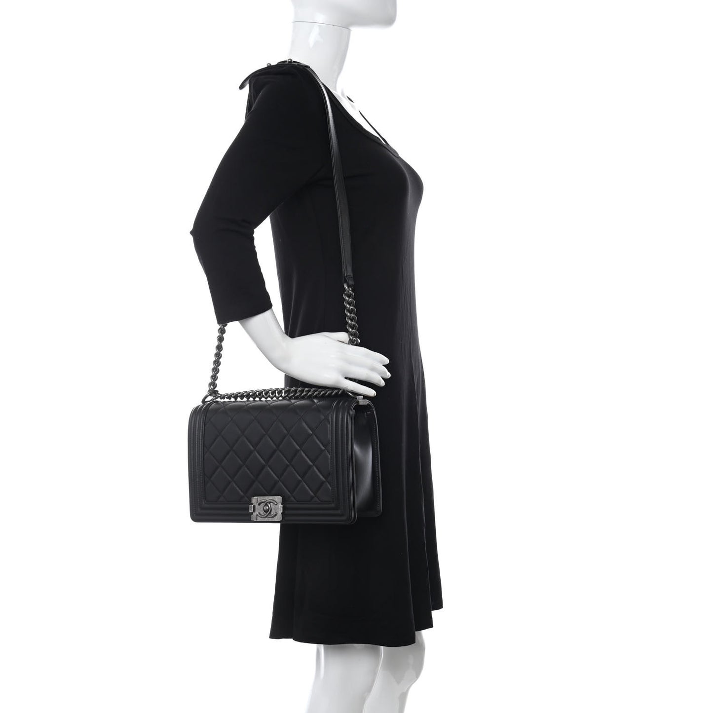 Lambskin Quilted New Medium Boy Flap Black