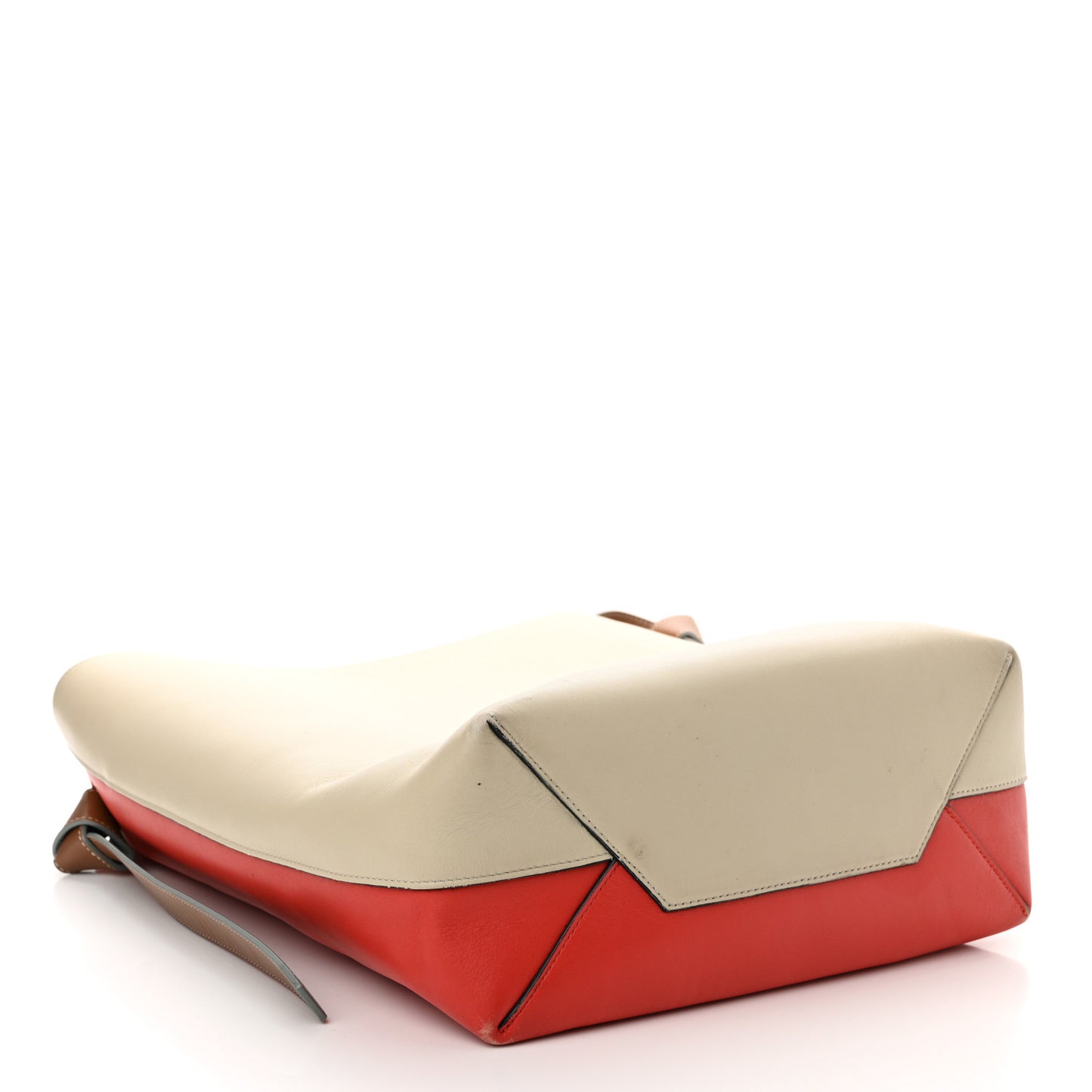 Shiny Smooth Calfskin Small Twisted Cabas