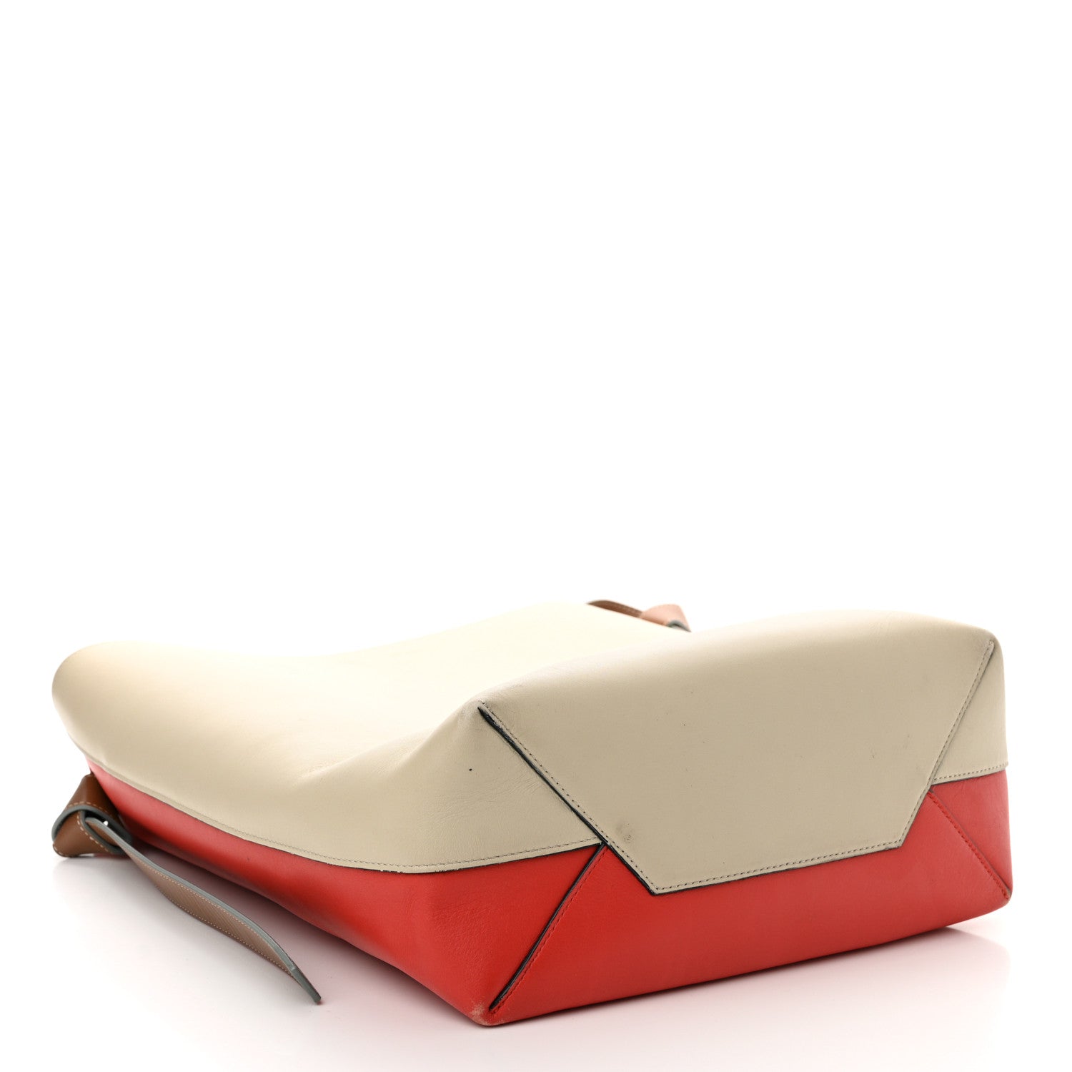 Celine Shiny Smooth Calfskin Small Twisted Cabas 5 of 22