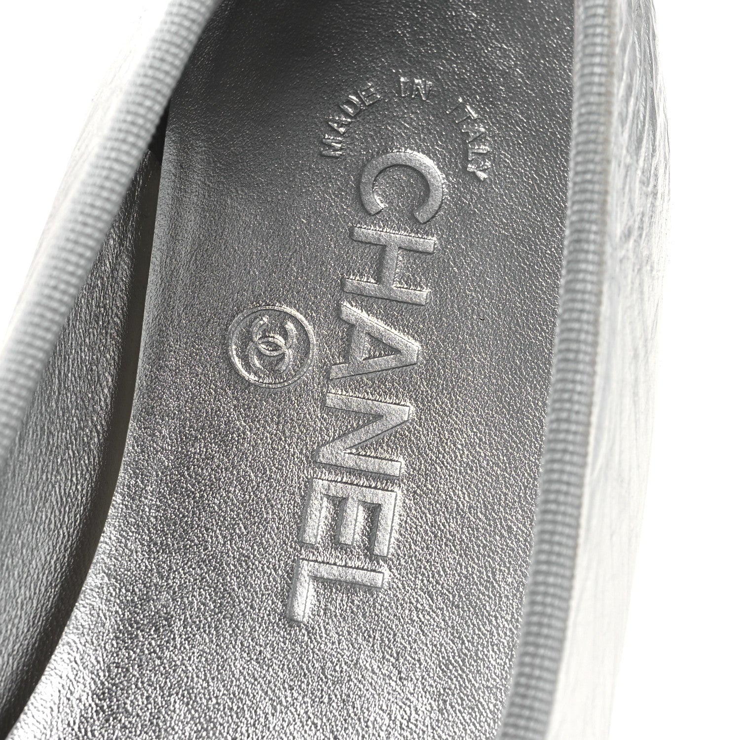 Chanel Laminated Crumpled Lambskin Grosgrain Cap Toe CC Ballerina Flats 36.5 Silver Black 9 of 12