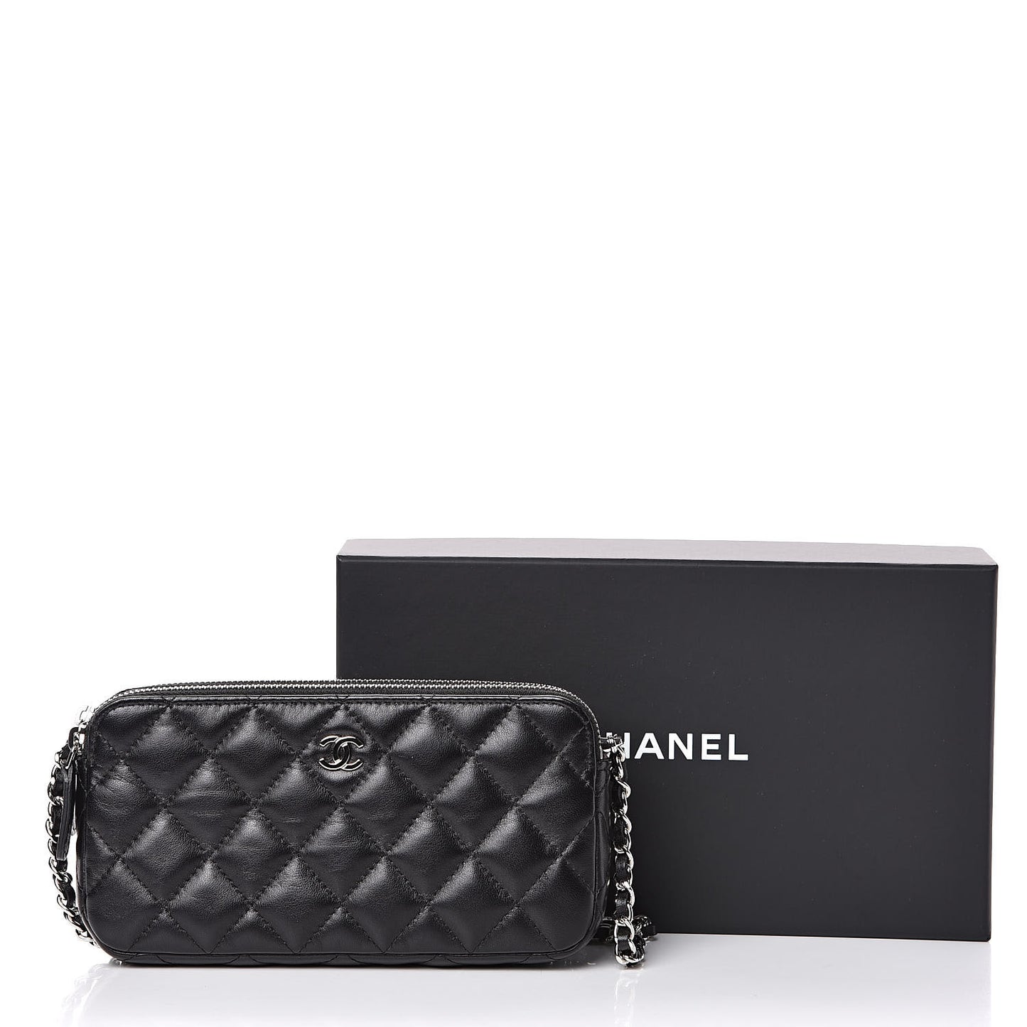 Lambskin Quilted Small Clutch With Chain Black